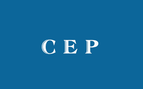 fond bleu avec les lettres blanches CEP centrées sur l image